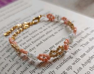 Peachy Peach Beaded Handmade Bracelet🩷