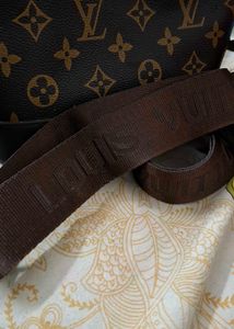 LV dupe handbag