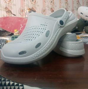 Grey Unisex Clogs - Size 8