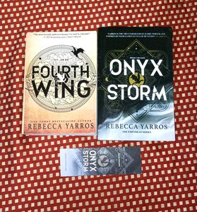 Fourth Wing & Onyx Storm by Rebecca Yarros