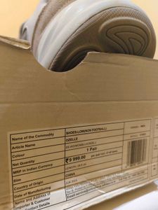 Adidas Ozelle Running Shoes