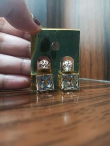 Stud Earrings &amp; Kajal