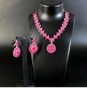 Gorgeous Pink Jewelry Set