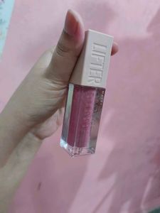 Maybelline Lifter Gloss Shade Petal