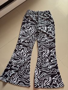 Abstract Print Flare Pants