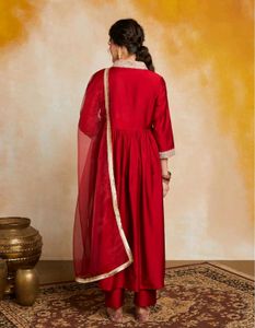 Elegant Red Kurta Set