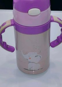 Sipper bottle