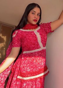 Skirt Short Kirti And Dupatta
