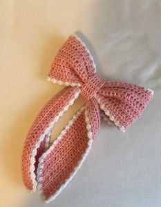 Pink Crochet Bow , white hair bo