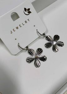 New Earing Combo 200 Coins