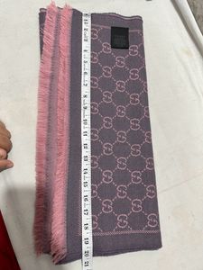 Replica Gucci Scarf With Flaws