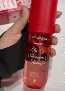 Aqualogica Cherry Blossom Body Mist