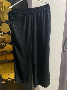 Black Solid Palazzo
