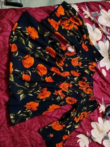 Tube Top Whith Puff Sleeves