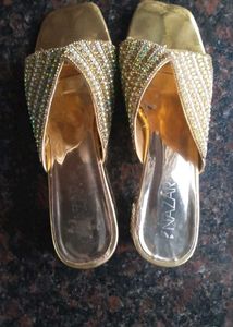 ✨ Golden Shine Party Heels ✨