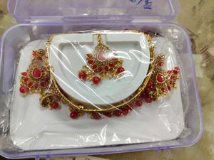 Beautiful Red Eligent Nacless.. Sale Offer