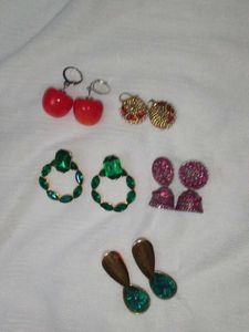 Earrings Collection