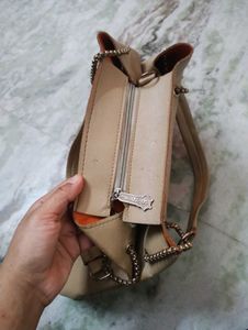 Ladies Hand Bag