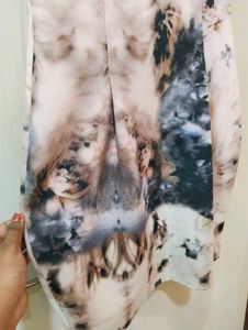 Elegant Sleeveless Dress