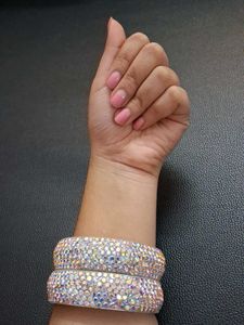Shimmery Kadas