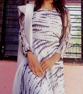 Tie-Dye Print Dress with Scarf