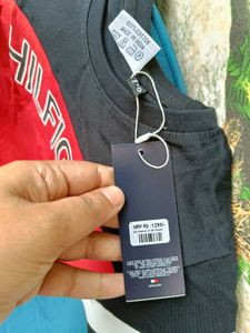 🆕 Boys Shorts Set (Tommy Hilfiger)