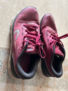 Pink Decathlon Running Shoes