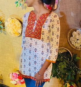 Short Kurti