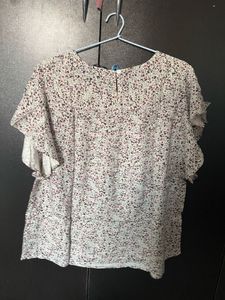 Floral Ruffle Sleeve Top