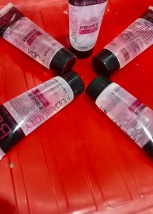 Huda Beauty Primer