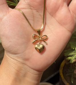 Bow And Heart Chain🎀 (pookie Chain)