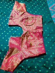 Elegant Green Silk Saree with Blouse