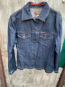 Maxon Like new  Denim Jacket