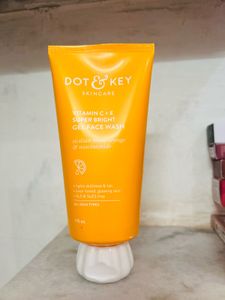 Dot & Key Face Wash