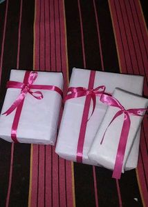 Fake Gift Light Pink Wrapped Set