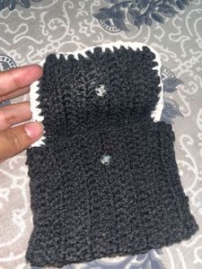 Crochet Black &amp; White Wallet