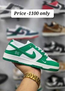 Trendy Sneaker In Whole Sale Price