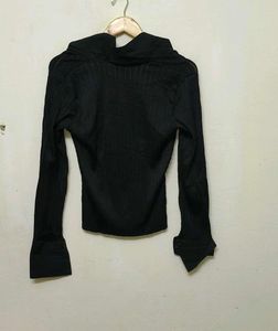 Trendy New Black Top For Women