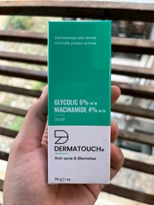 DERMATOUCH Glycolic 6% w/w Niacinamide 4% Cream