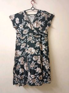 Floral Wrap Dress - Casual Chic