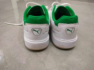Puma White &amp; Green Low-Top Sneakers