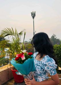 Floral Print Puff Sleeve Top