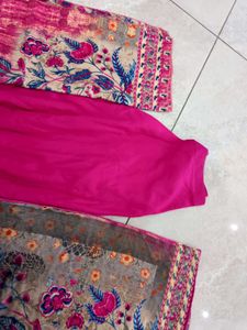 3 piece woolen Floral Kurta Set with shawl