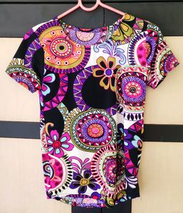 Hippie Printed T-Shirt (Fitted)