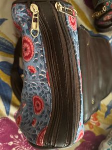 Floral Print Barrel Bag