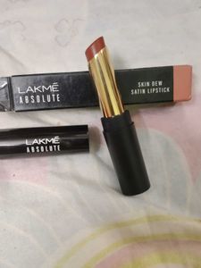 Lakme Absolute Skin Dew Lipstick
