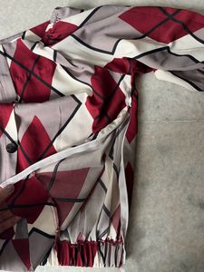 Red Cream Symmetrical Design Shirt