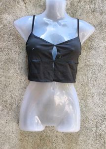 I. CUTE CROP TOP