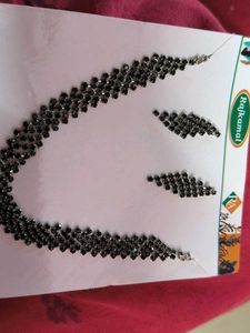 Kids Neck Piece With Earrings