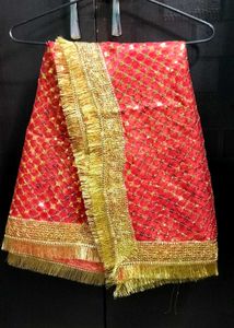GORGEOUS RED CHUNNI